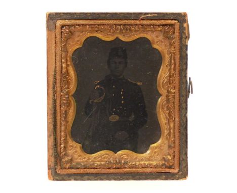 American Civil War Ambrotype, depicting a Union cavalry officer.7.5cm x 6cm