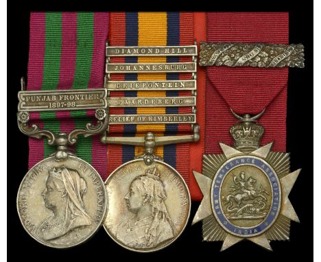 Pair: Gunner E. Ede, Royal Horse Artillery, who was wounded at Kameelfonteing on 11 June 1900  India General Service 1895-190