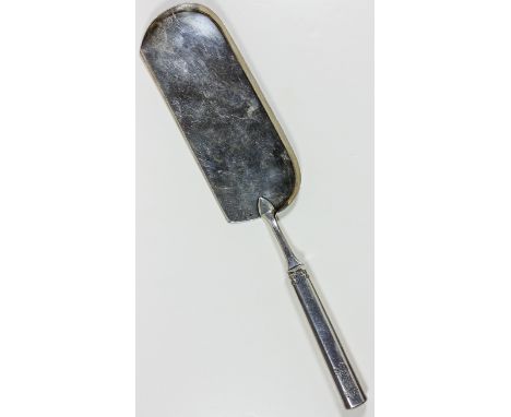 HERMANN GORING CRUMB KNIFESilver crumb knife, approx. 12 1/2" x 2", bearing the coat of arms of Luftwaffe chief Hermann Gorin