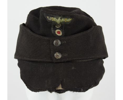 PANZER ENLISTED MAN'S M43 CAPBlack wool M43 cap, with two black-painted black pebbled metal buttons securing the side flaps a