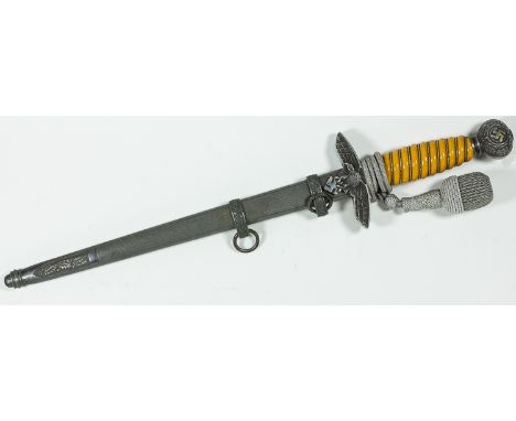 LUFTWAFFE DAGGER, SECOND MODELSecond model Luftwaffe dagger, 10" blade, 15" overall. The oval pommel depicts a swastika surro