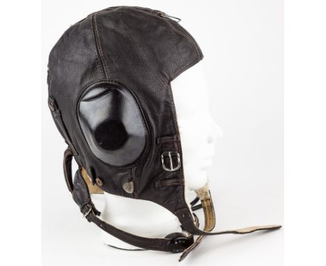 LUFTWAFFE WINTER FLIGHT HELMET LKPW101Luftwaffe winter flight helmet in near-new condition, complete with throat mics and whi