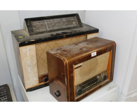 A Pye radio sold as collectors item and a Philips radio sold as a collectors item 