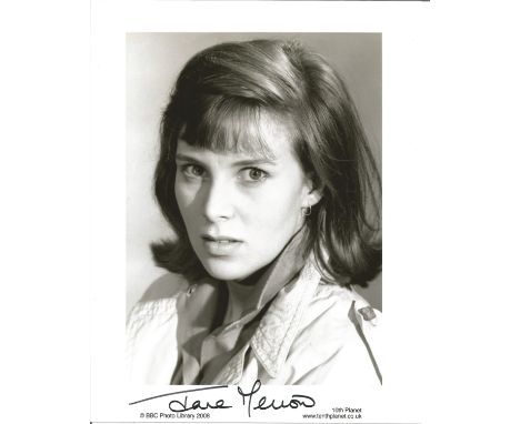 Jane Mellow 8x10 signed  black and white portrait photograph. TV Film autograph. Good condition Est.