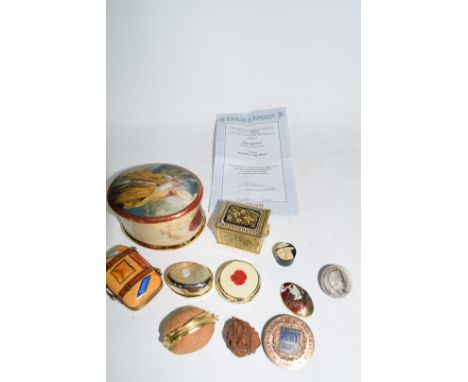 Mixed lot comprising a Ralph W Cowan memorial porcelain rosary box, together with a further metal mounted walnut, a small Fre