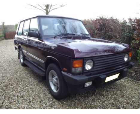 A 1994 Land Rover Range Rover Classic, registration number L950 GKO, Montpellier red. This classic four door soft dash Range 