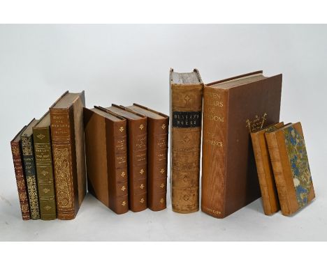 Lawrence, T E - Seven Pillars of Wisdom, public 1st 1935, 4to; to/w a quantity of leather bindings, including Bunyon, John, W