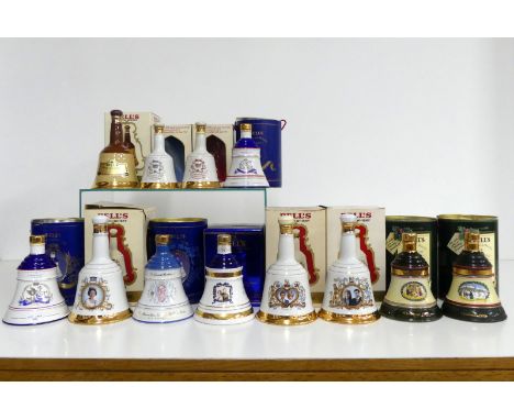 1 75-cl bt Bells Specially Selected Old Scotch Whisky oc 40% 1 50-cl Bells Decanter to Commemorate The Birth of Prince Willia