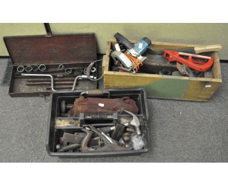 A collection of assorted tools, planes and more, to include a Black &amp; Decker saw