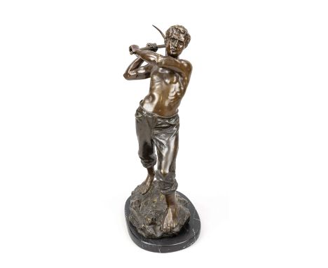 M. Gamboge, Bildhauer um 1920, Bergmann mit Spitzhacke zum Schlag ausholend, in versch. Brauntönen patinierte Bronze, in der 