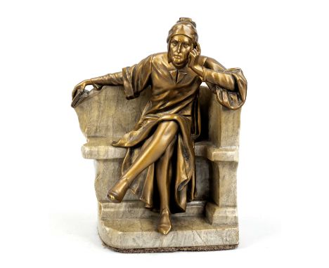 Sign. mantovani, ital. Bildhauer um 1920, Dante Alighieri in Denkerpose auf einer Eckbank, karamellfarben patinierte Bronze a