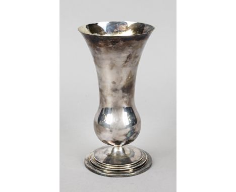 Balustervase, Deutsch, 20. Jh., MZ: M. H. Wilkens &amp; Söhne, Bremen-Hemelingen, Silber 835/000, runder getreppter Stand, ku