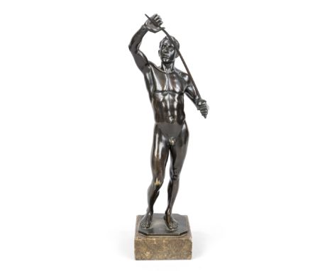 Oscar Bodin (1868-1940), Berliner Bildhauer, nackter Mann sein Florett biegend, dunkelbraun patinierte Bronze auf Marmorsocke
