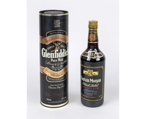 1 Flasche Captain Morgan Black Label Jamaica Rum (0,7L) und 1 x Glenfiddich Single Malt Scotch Whisky (0,75L). Füllstände ''i