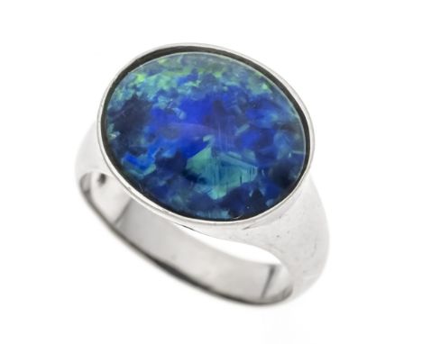 Opal-Ring WG 750/000 mit einer Opal-Doublette 14 x 12 mm in blaugrünem Farbenspiel, RG 51, 6,2 g