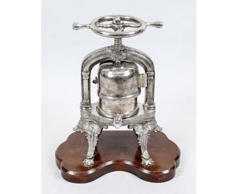 Entenpresse, Frankreich 19. Jh., Bronze/Messing versilbert und vernickelt. Ornamentiert, auf eine passig geschweifte, kräftig