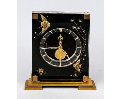 Tischuhr Jaeger LeCoultre, Ref. 352 - Marina, Messing vergoldet, Plexiglas, schwarzes Zifferblatt mit Keilindizies, äußerst f