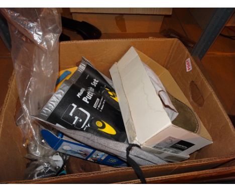 Box of mixed tools including taps and dies 
