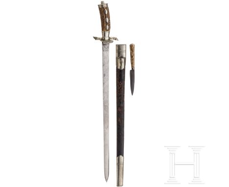 Großer Hirschfänger mit Beimesser, deutsch, um 1900  Schlanke Rückenklinge mit zweischneidiger Spitze. Beidseitig reiche jagd