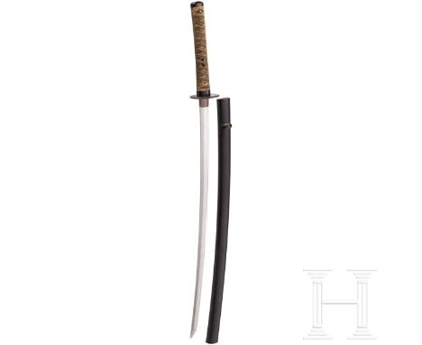 Katana, Japan, wohl 15./16. Jhdt.  Klinge Shinogi Tsukuri mit flachem Tori Zori, Itame Hada mit feinem Nioiguchi, Sugu Ha Ham