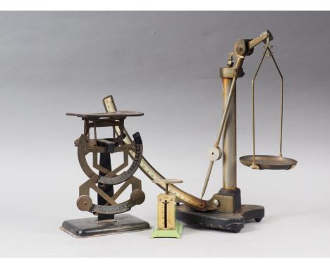 A 250g balance, a bilateral balance, a letter balance, a Mitutoyo vernier gauge, two other gauges, a micrometer, a Brown &amp
