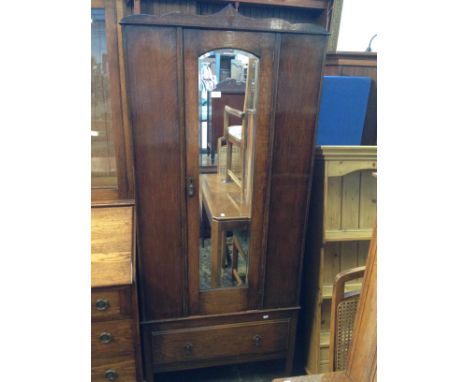 AN OAK MIRROR DOOR WARDROBE.  H190cm W80cm D40cm