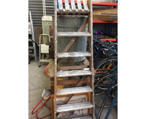 WOODEN STEP LADDERS