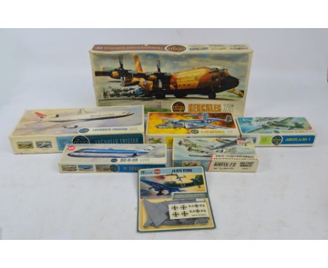 A collection of boxed Airfix models predominantly in scale 72, also various scale model construction kits (approx 60). CONDIT