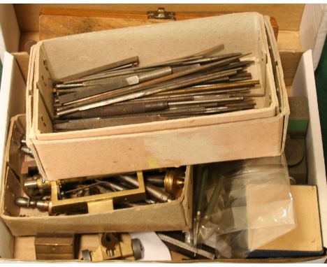 QUANTITY OF VINTAGE AND ANTIQUE TOOLS