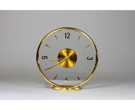 Tischuhr, Jaeger-LeCoultre, Schweiz, 50er Jahre, 8-Tagewerk, vergoldetes Messinggehäuse, Glasscheibe vorne, Acrylglas hinten,