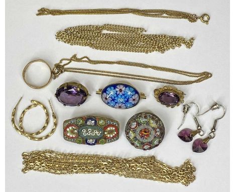 VINTAGE &amp; LATER JEWELLERY GROUP - to include two micromosaic brooches, one Millefiori brooch, two amethyst colour brooche