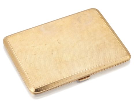 A 9ct gold cigarette case, with engine turned decoration, London hallmarks, 1928Provenance: The Barry Lock collectionConditio