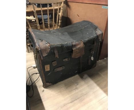 ANTIQUE CABIN TRUNK