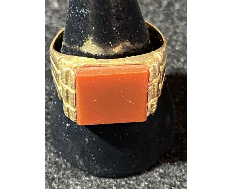 A 9ct gold &amp; red stone ring 5.14 grams total 