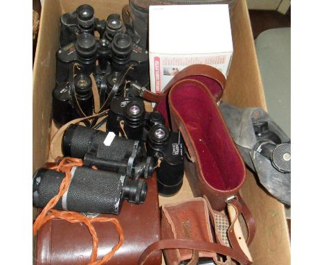 Five pairs of binoculars (including three Carl Zeiss), a Kodak Cresta “Brownie” camera, a “Plug & View” portable camera syste