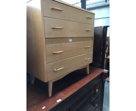 A RETRO LIGHT OAK CHEST OF DRAWERS   H81CM W80CM D40CM
