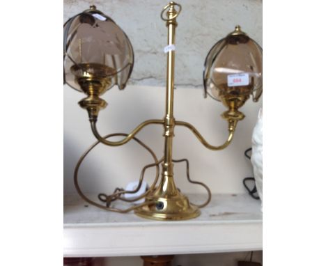 BRASS LAMP      D5