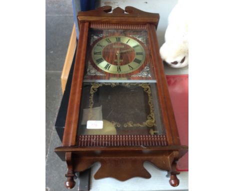 A WALL CLOCK T4