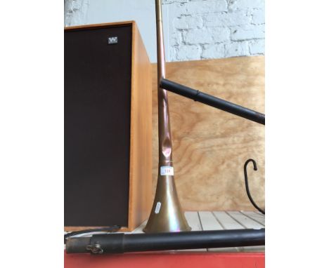 A COPPER POST HORN