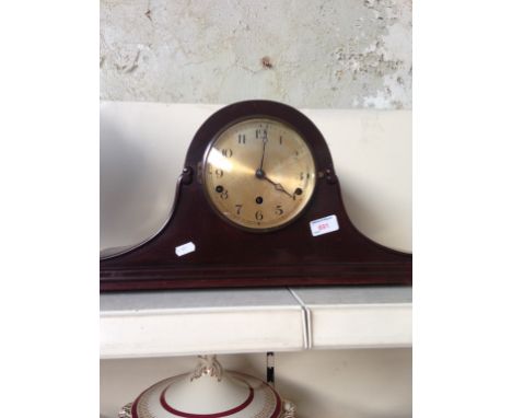 A MANTLE CLOCK K5