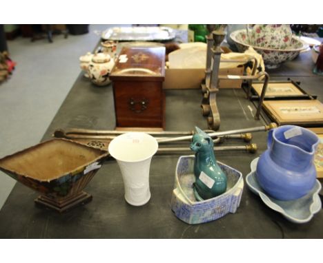 Group of 7 ceramics including Poole pottery cat, CH Branheim jug, Keiser vase, shorter, Sylvac and Doulton