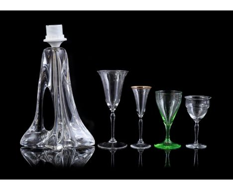 Daum France clear crystal table lamp base, 30 cm high (no shade), KPC de Bazel green marked glass, 13.5 cm high, 2 Copier Lee