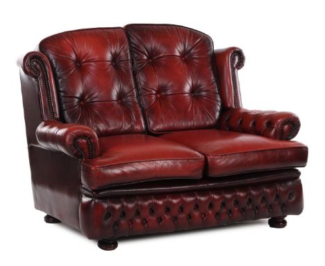 Red leather Chesterfield 2-seater sofa, 129 cm wide