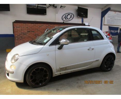 Make &amp; Model: Fiat 500 Lounge M-JET RHDDate of Reg: SD57 UEPColour: Bluecc: 1248MoT: 16-06-2021Fuel Type: DIESELMileage: 