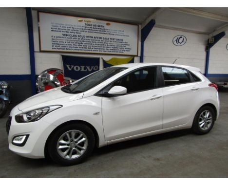 Make &amp; Model: Hyundai i30 Active Blue DriveDate of Reg: NJ13 GFZColour: Whitecc: 1582MoT: 01-01-1753Fuel Type: DIESELMile