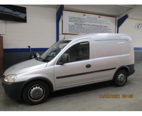 Make &amp; Model: Vauxhall Combo 1700 CDTiDate of Reg: YP57 XGUColour: Silvercc: 1248MoT: 12-08-2021Fuel Type: DIESELMileage: