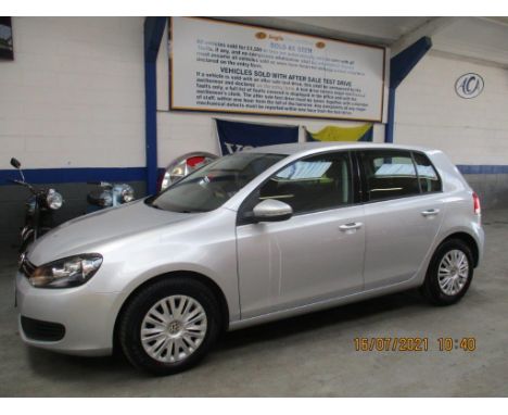 Make &amp; Model: Vw Golf S TSIDate of Reg: AK60 DUJColour: Silvercc: 1390MoT: 29-10-2021Fuel Type: PETROLMileage: 116kTransm