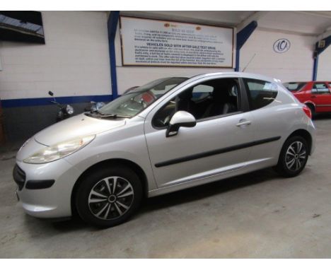 Make &amp; Model: Peugeot 207 S HDI 5drDate of Reg: FL57 CFYColour: Silvercc: 1398MoT: 17-11-2021Fuel Type: DIESELMileage: 15