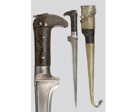 dating: 19th Century provenance: Afghanistan, Strong, straight, single-edged blade wit h'T'-back, decorated with engravings; 