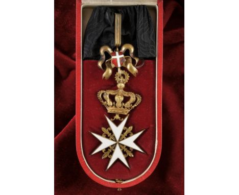 dating: first quarter of the 20th Century provenance: Malta, Neck cross, gilded and enameled, on the crown, metal ribbon with